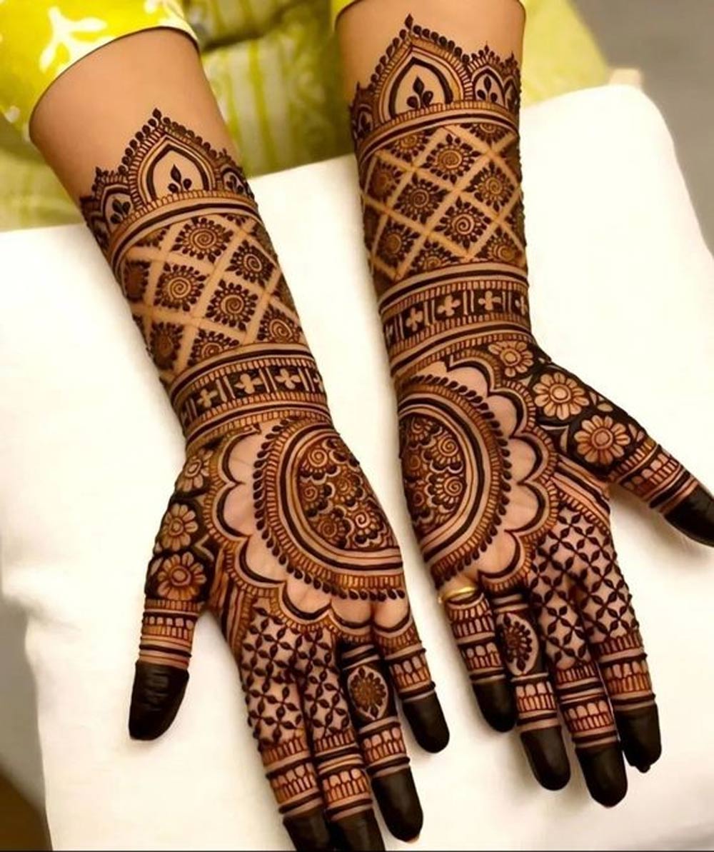 Pakistani Mehndi Designs